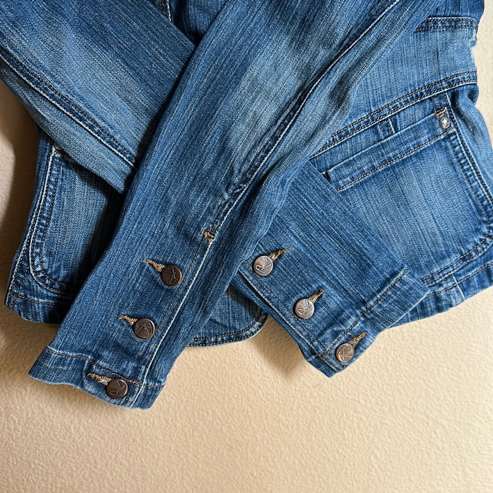 Size Medium Rampage Jean Jacket - Picture 4 of 9